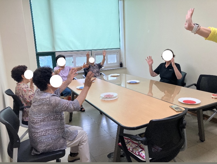 KakaoTalk_20250924_193452407_02